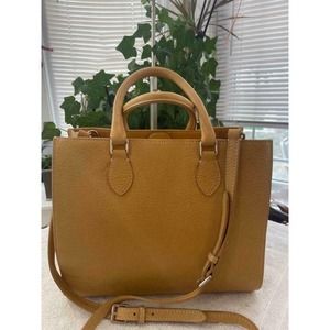 (z) DOONEY AND BOURKE PEBBLE LEATHER TOTE BAG ((pu210
